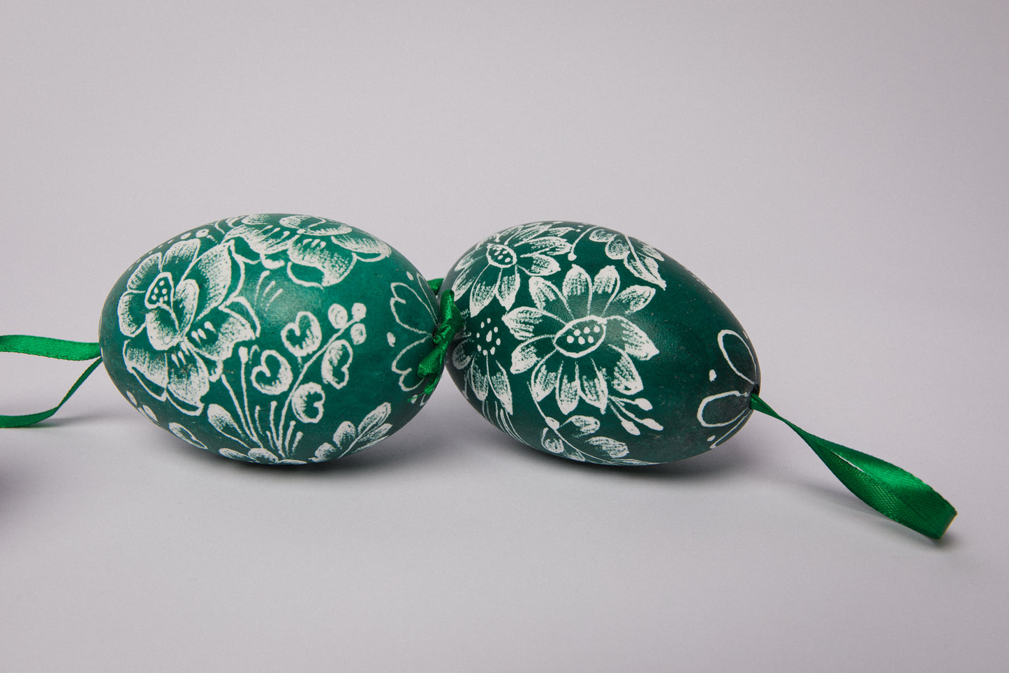 Set of three glazed & scratched GOOSE EGGS