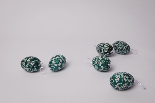 Set of six glazed & scratched CHICKEN EGGS