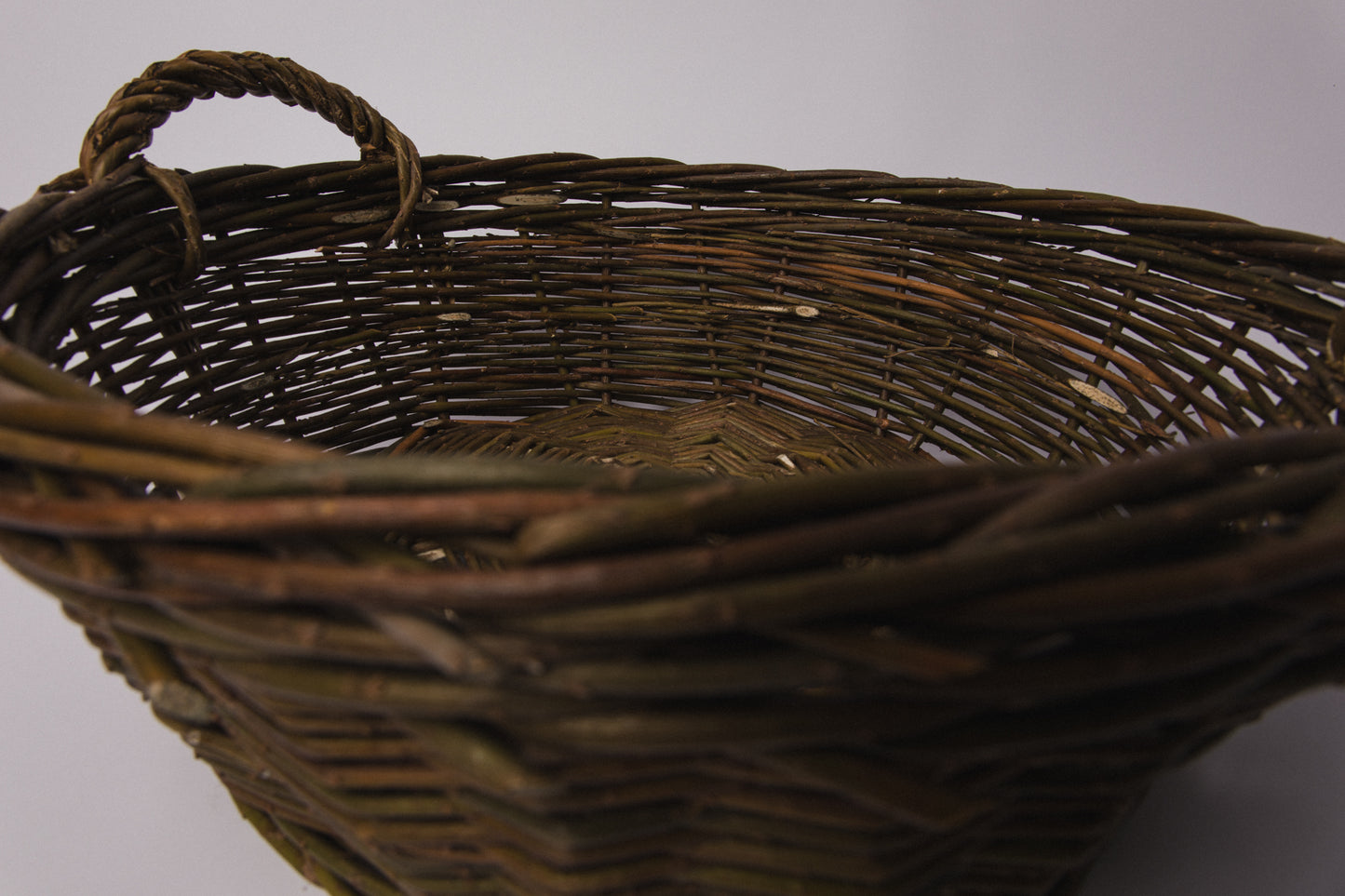 Willow BASKET large _ 1555
