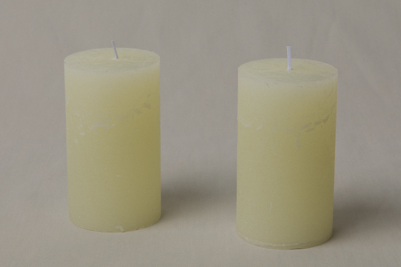 Pack of two cylindrical CANDLE S