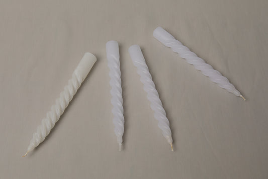 Pack of four spiral CANDLE M