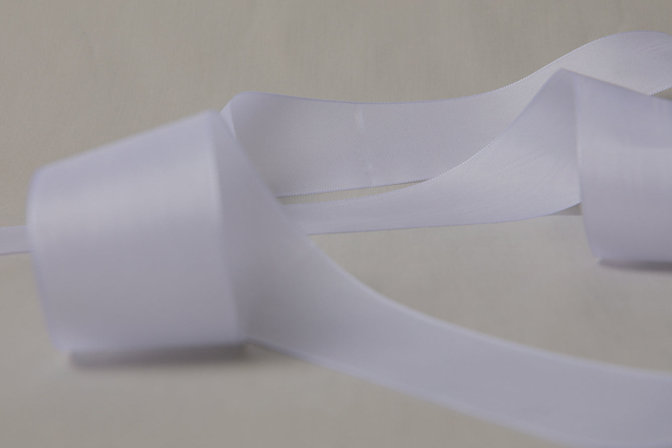 Moiré RIBBON white 5cm