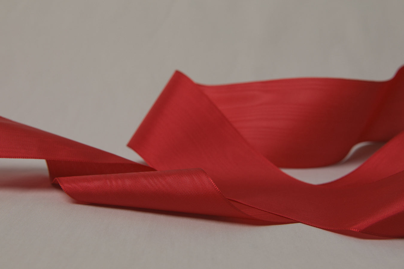 Moiré RIBBON red 5cm