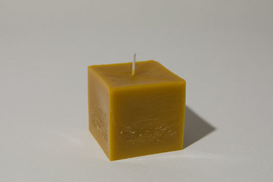 Beeswax cube CANDLE large