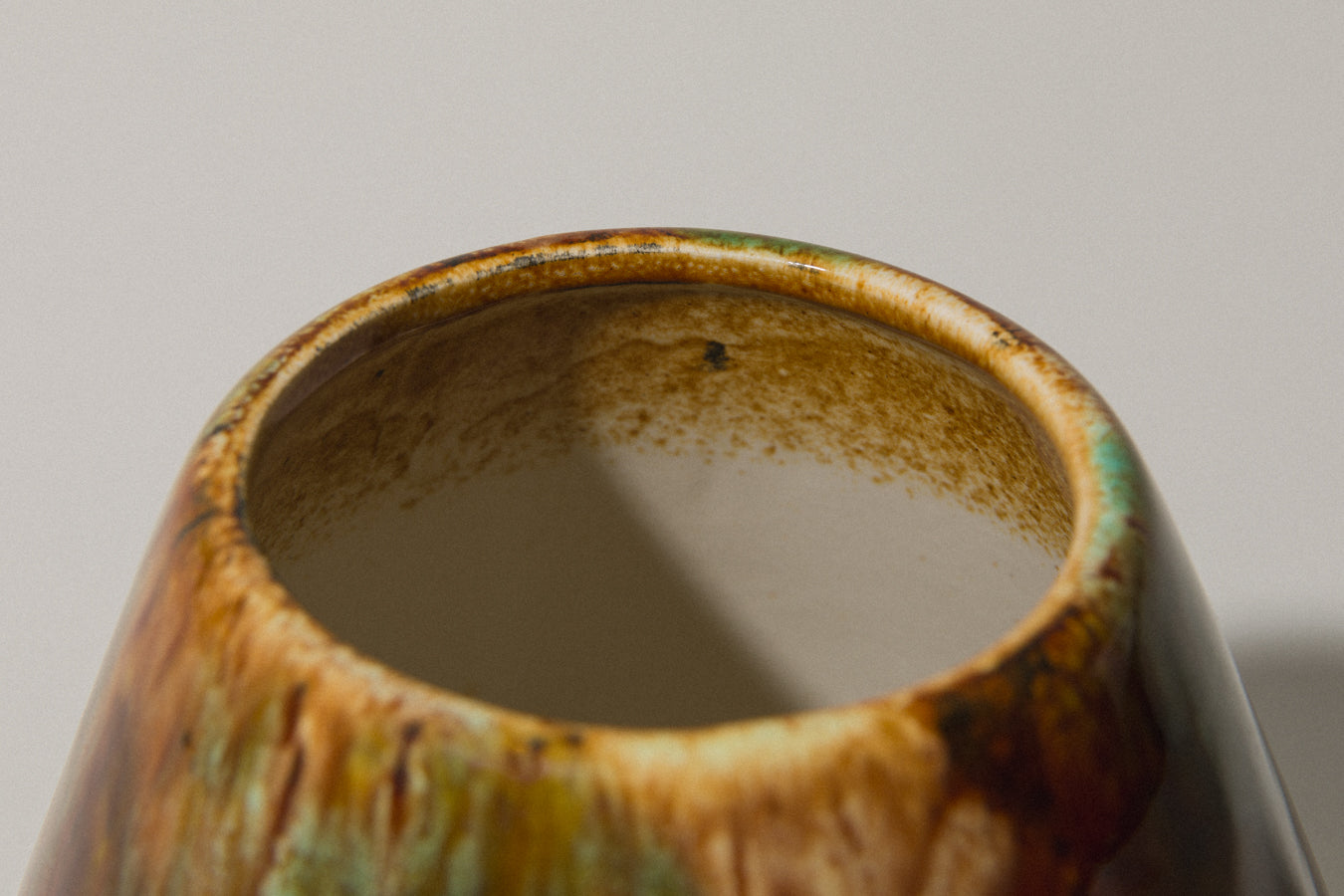 Faceted ovoid faience VASE _ 367