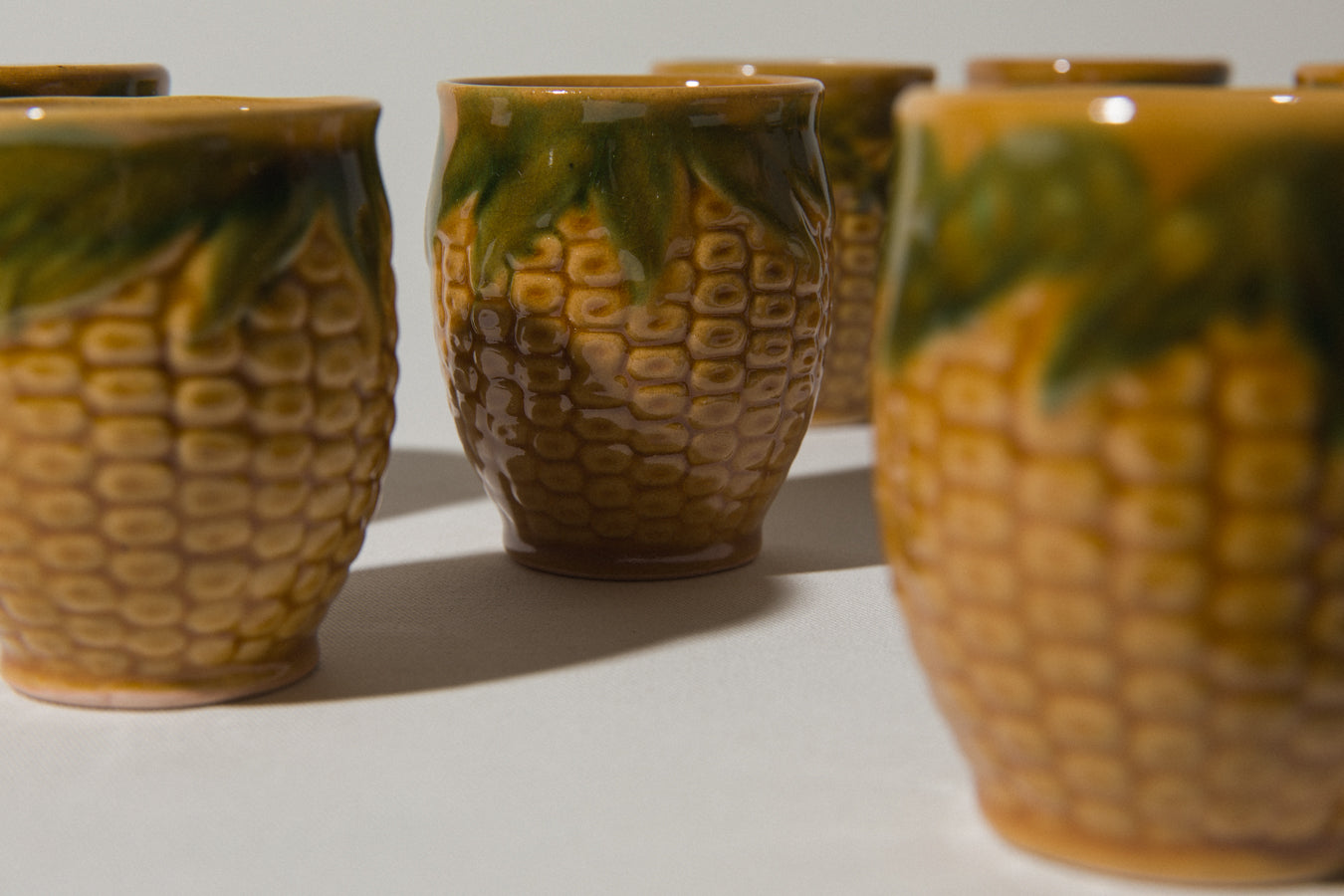 Set of eleven corn TUMBLERS _ 529