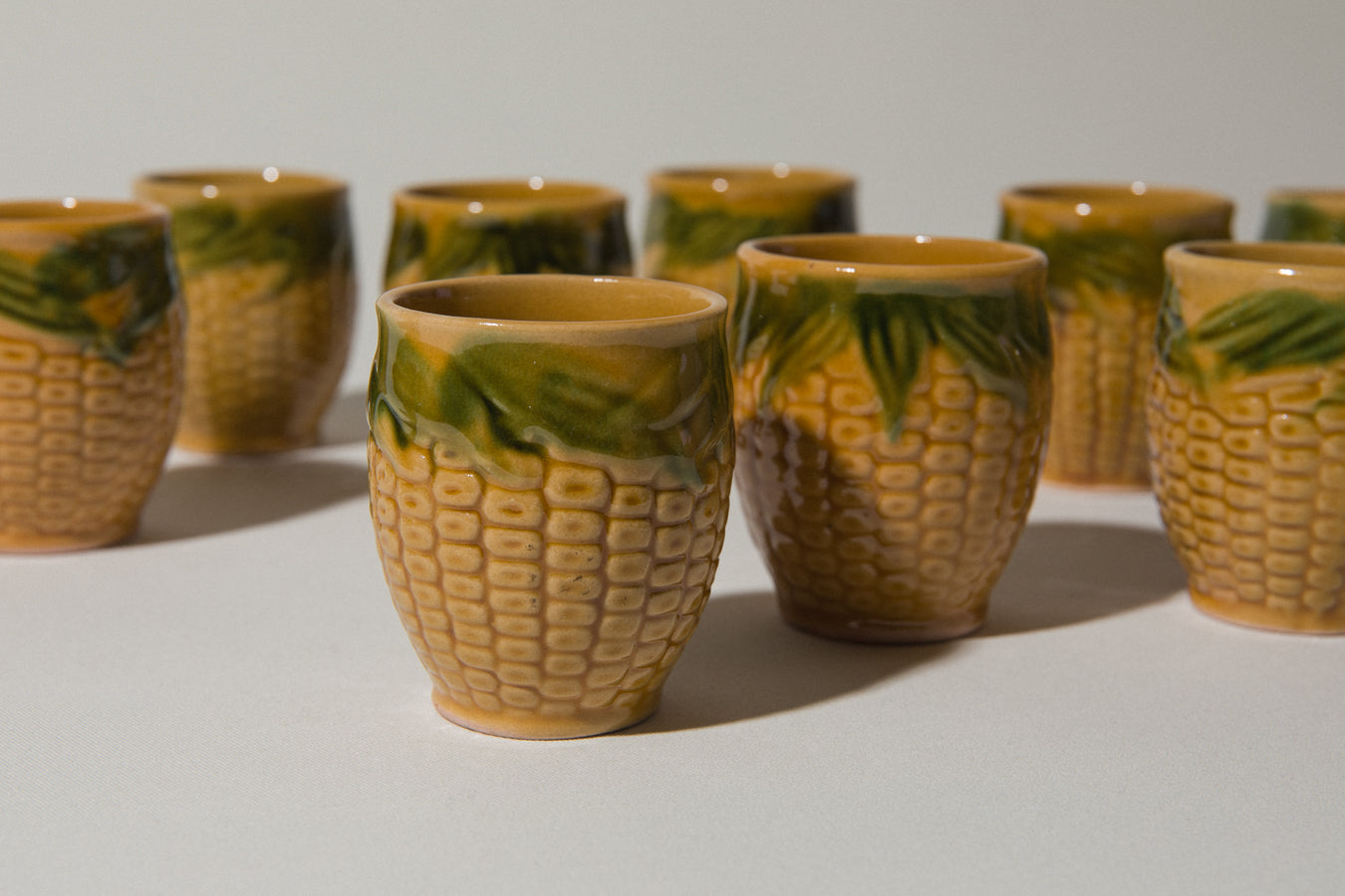 Set of eleven corn TUMBLERS _ 530