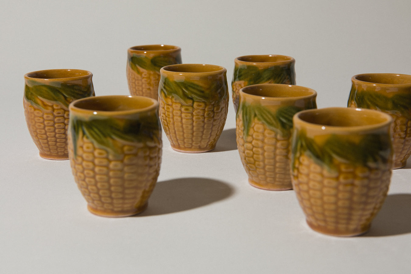 Set of eleven corn TUMBLERS _ 534