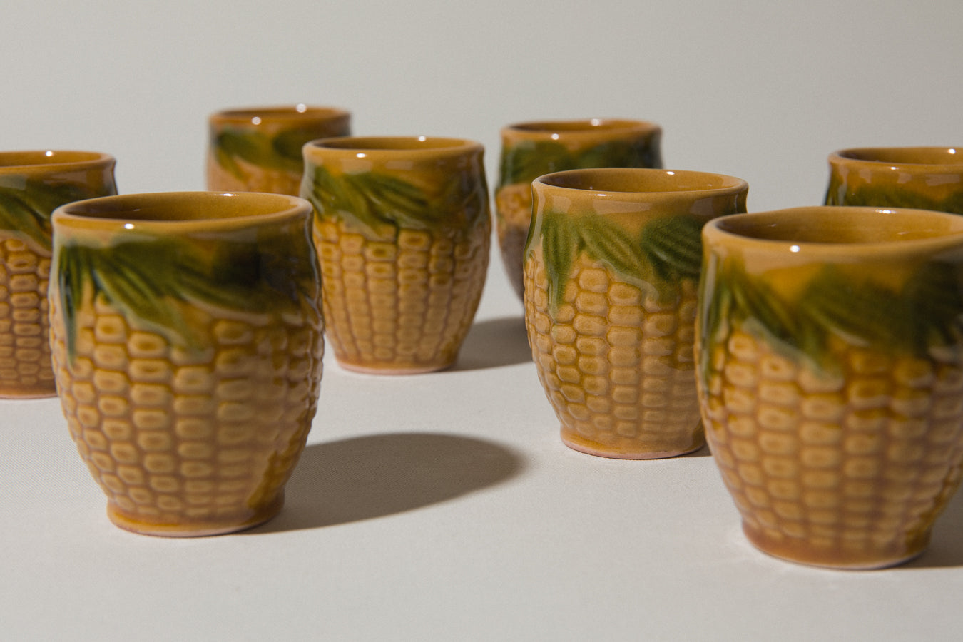 Set of eleven corn TUMBLERS _ 534
