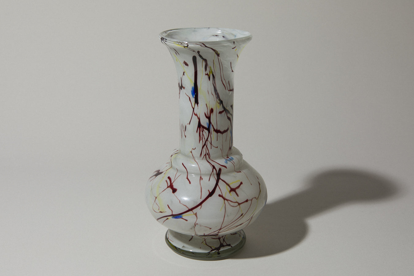 Speckled mouth-blown glass VASE