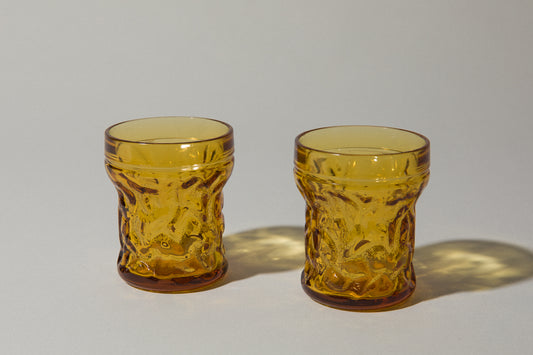 Set of two amber GLASSES