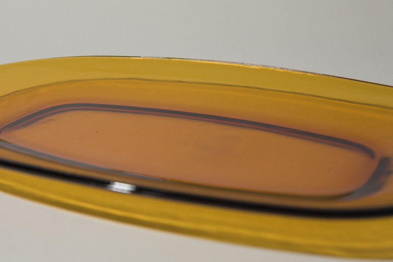 Amber glass SERVING PLATE