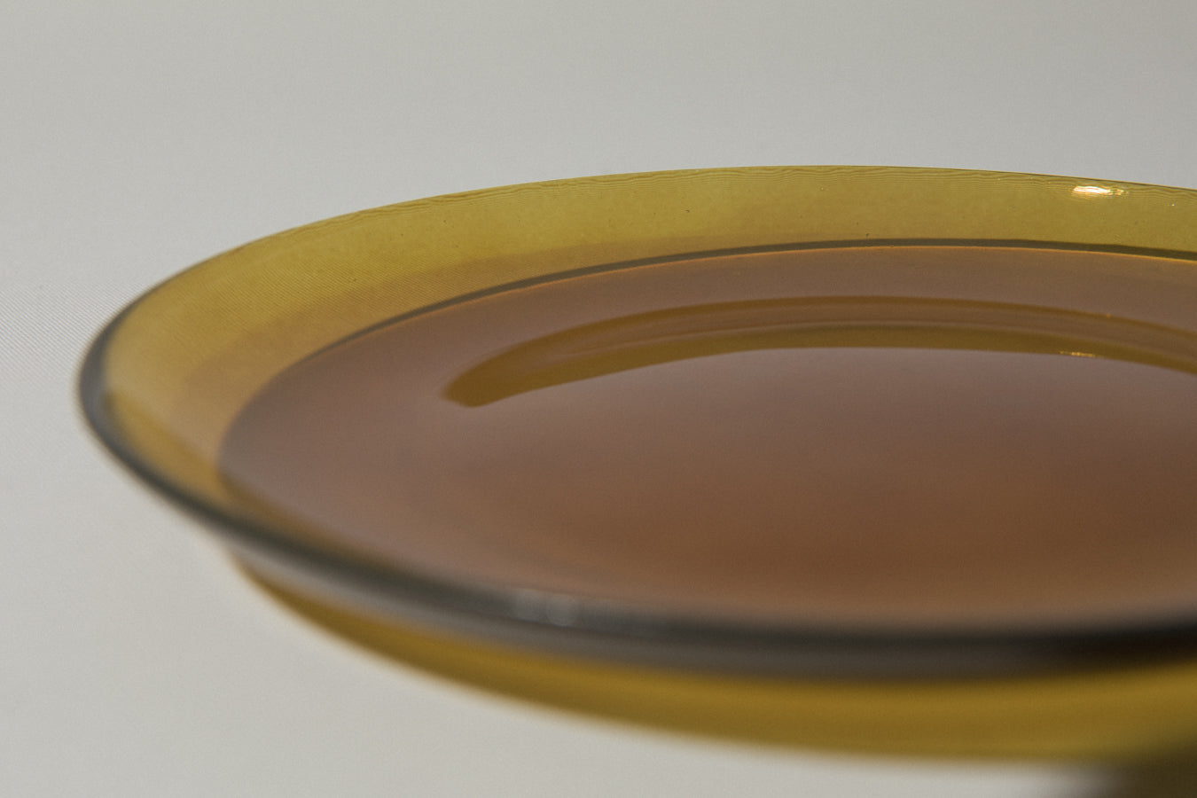 Amber DESSERT PLATE