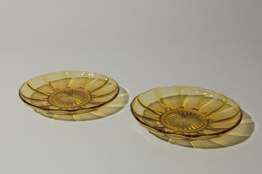 Set of two SERVING PLATES small